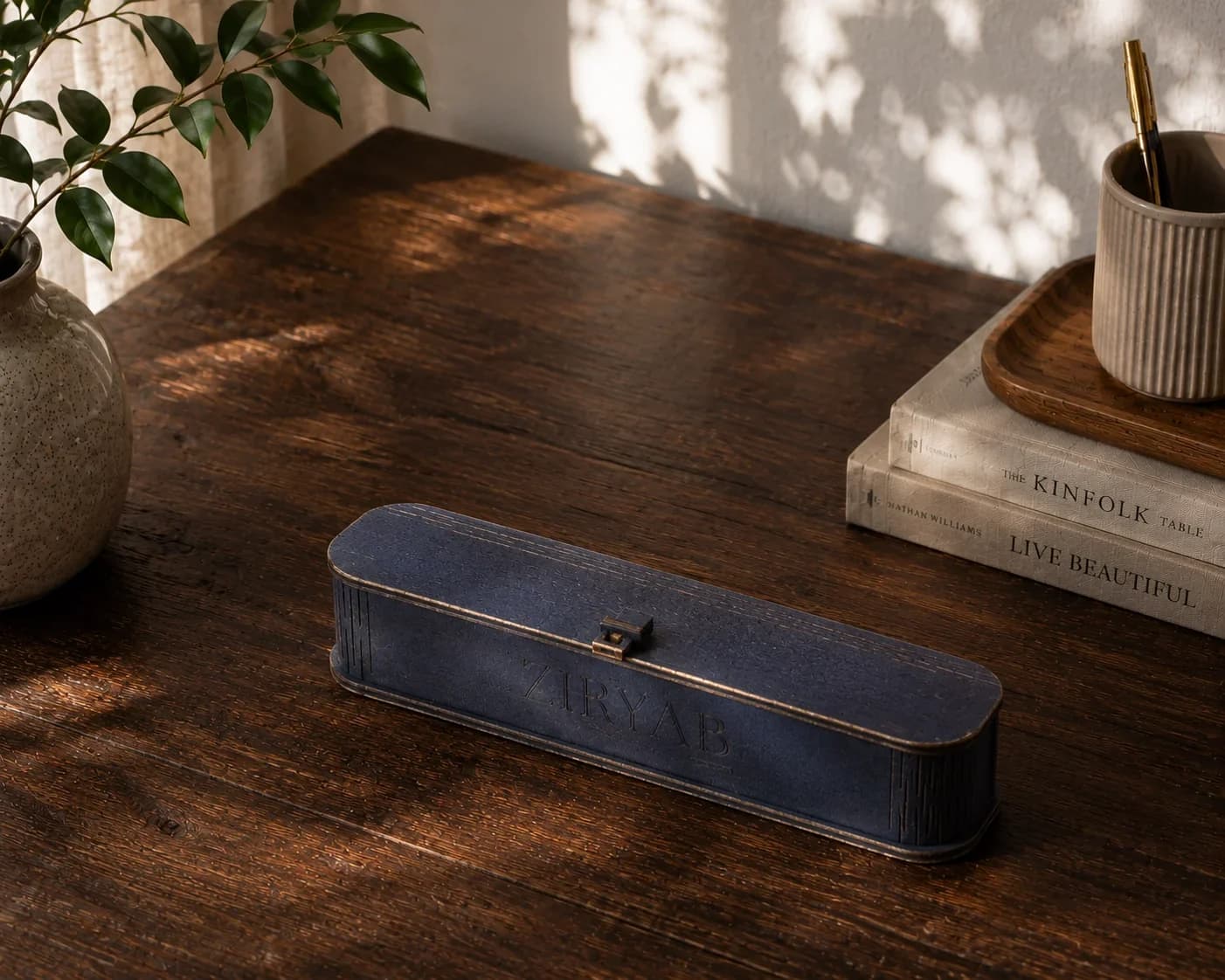 Ziryab Stiftebox aus Holz